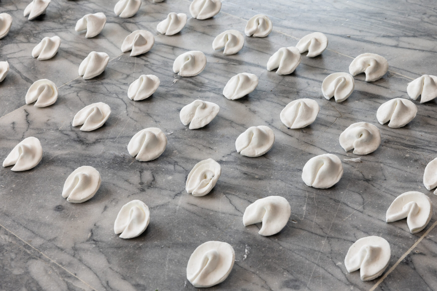 Fortune cookies – 14th Taipei Biennial - Gaëlle Choisne